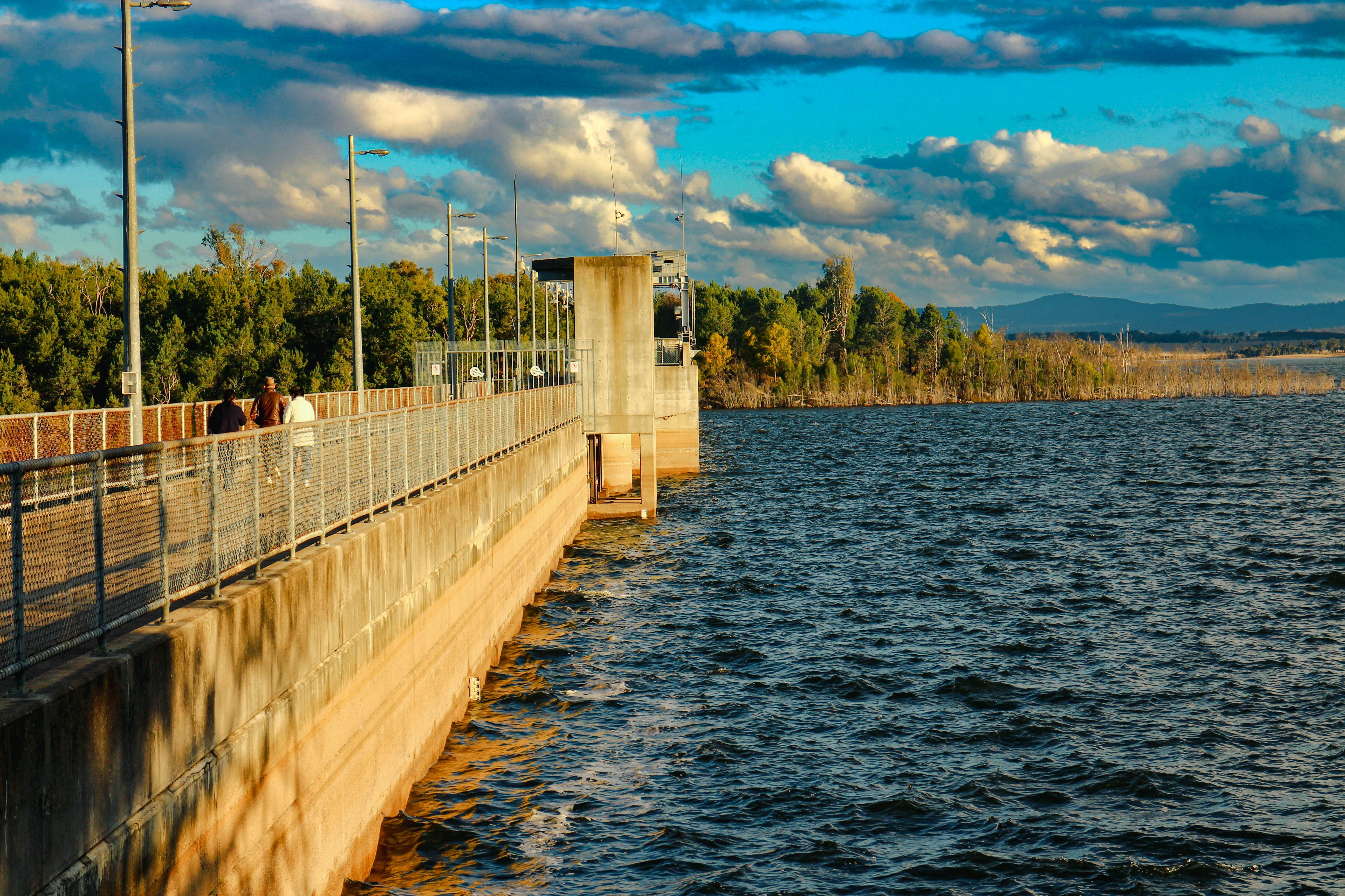 Leslie Water Level